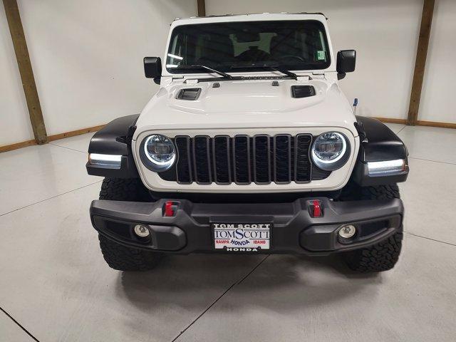 used 2025 Jeep Wrangler car, priced at $37,987
