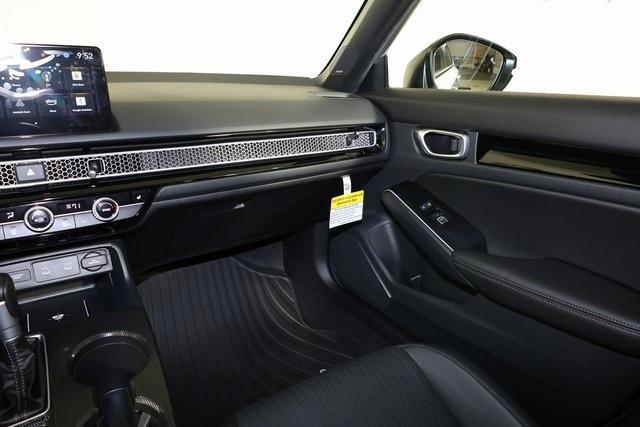 new 2026 Honda Civic Hybrid car