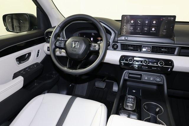 new 2026 Honda Pilot car, priced at $48,090