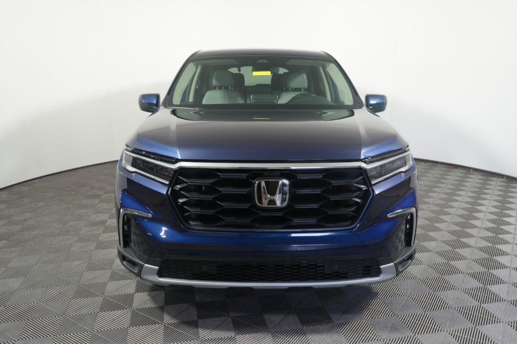 used 2024 Honda Pilot car, priced at $36,298