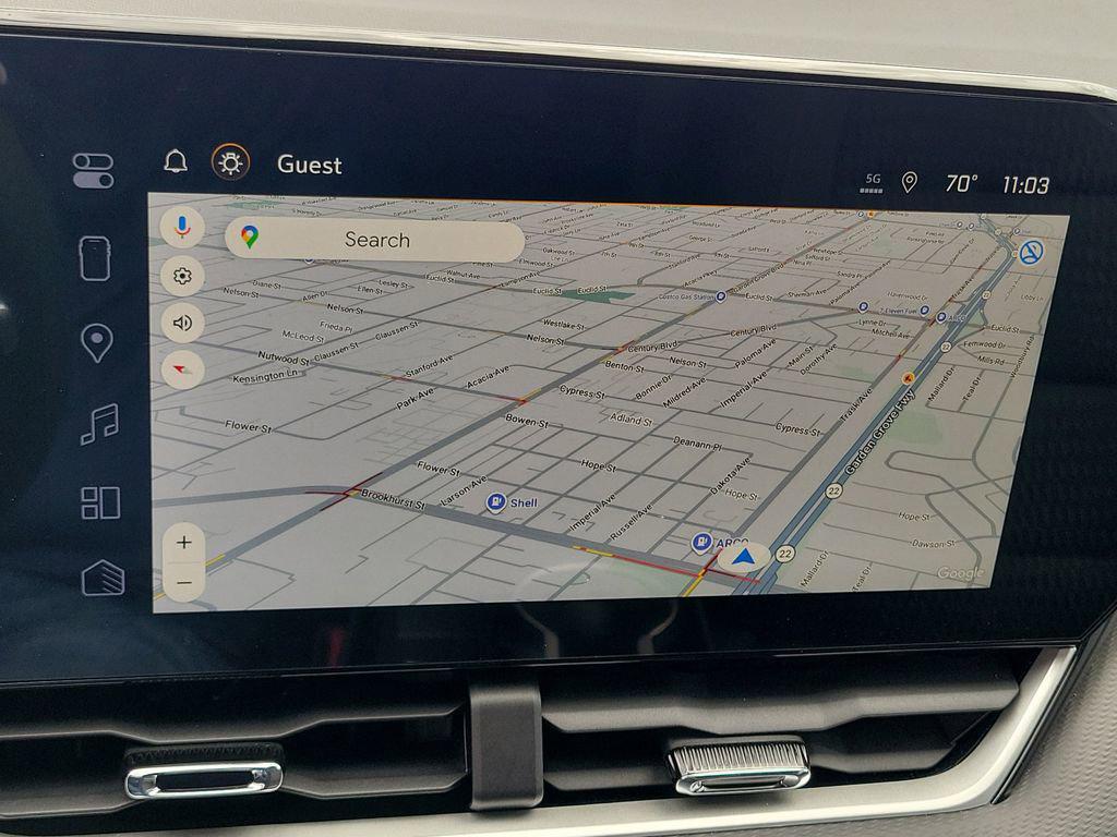 new 2026 Chevrolet Equinox car, priced at $33,385