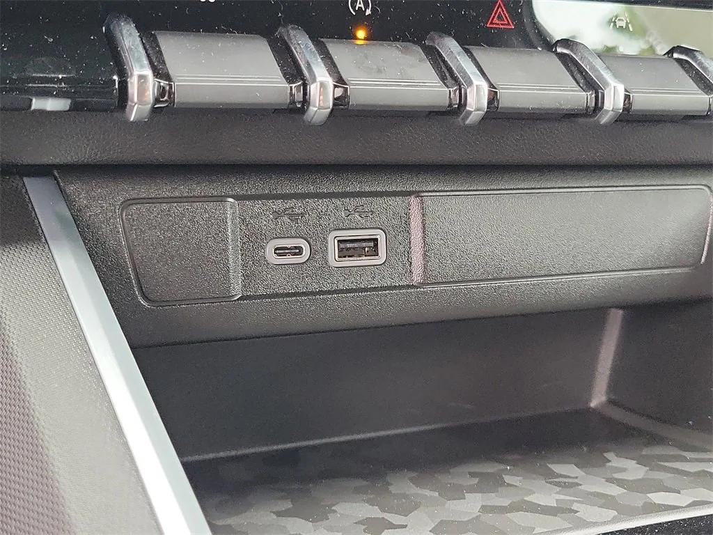 new 2026 Chevrolet Colorado car, priced at $33,745