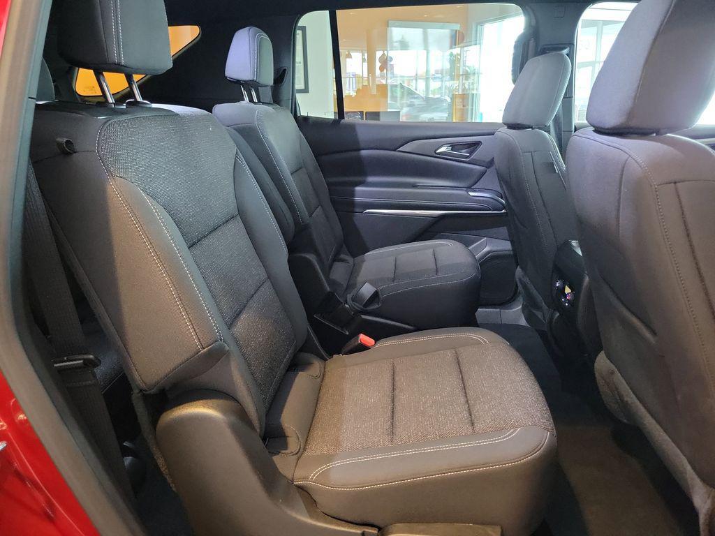 used 2026 Chevrolet Traverse car, priced at $40,999