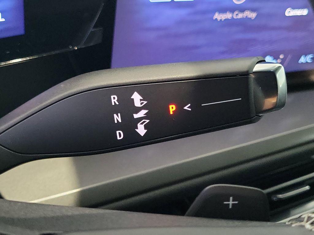 used 2026 Chevrolet Traverse car, priced at $40,999