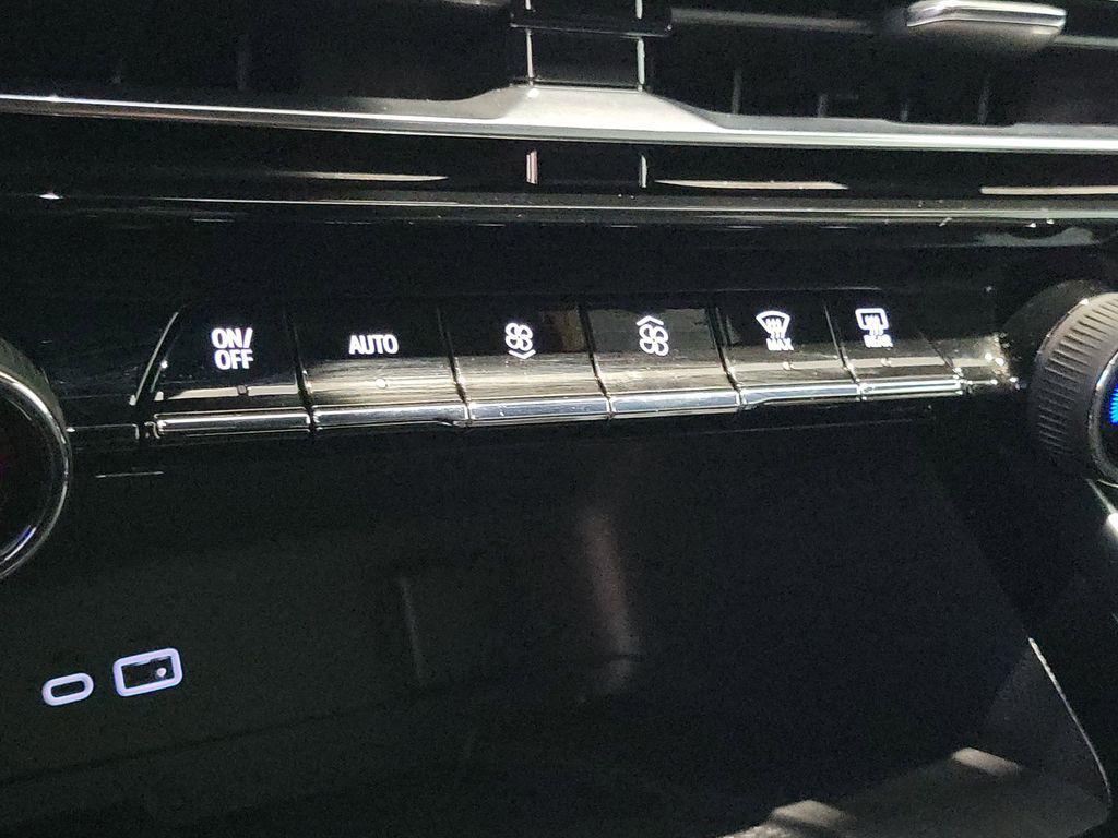 used 2026 Chevrolet Traverse car, priced at $40,999