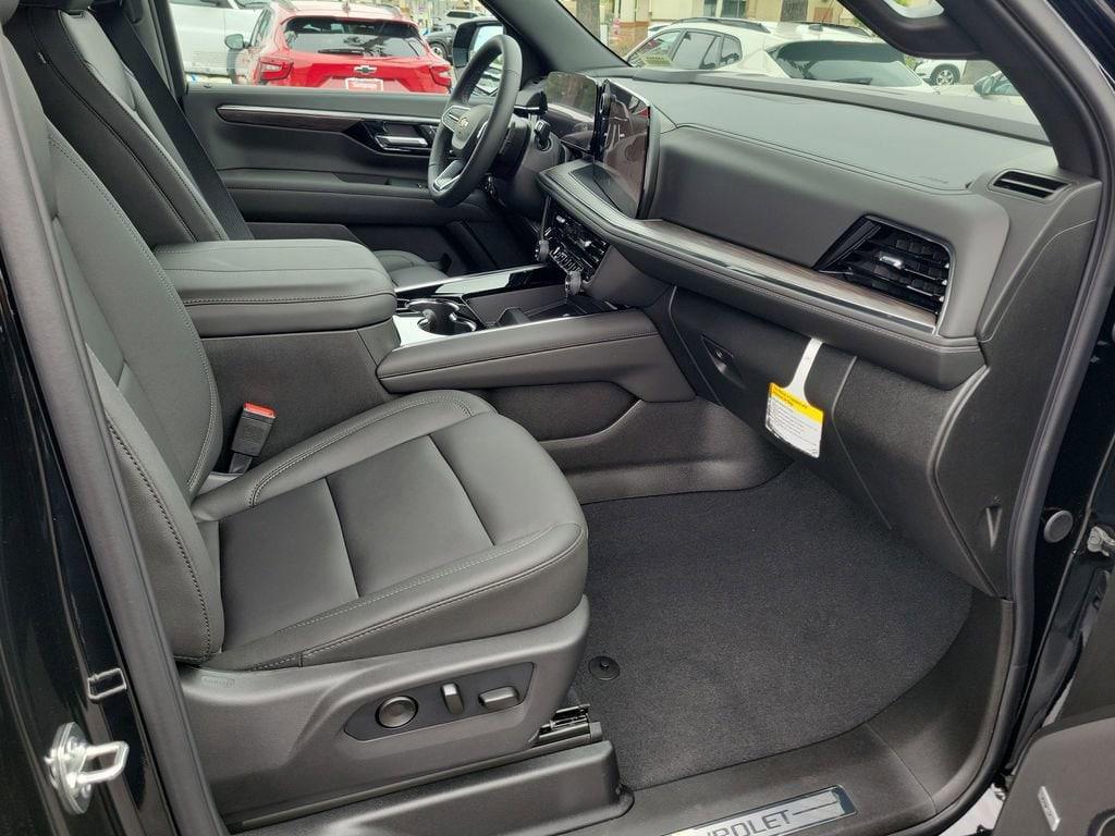 new 2026 Chevrolet Suburban car, priced at $72,205