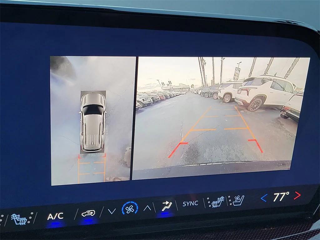 new 2026 Chevrolet Traverse car, priced at $59,290