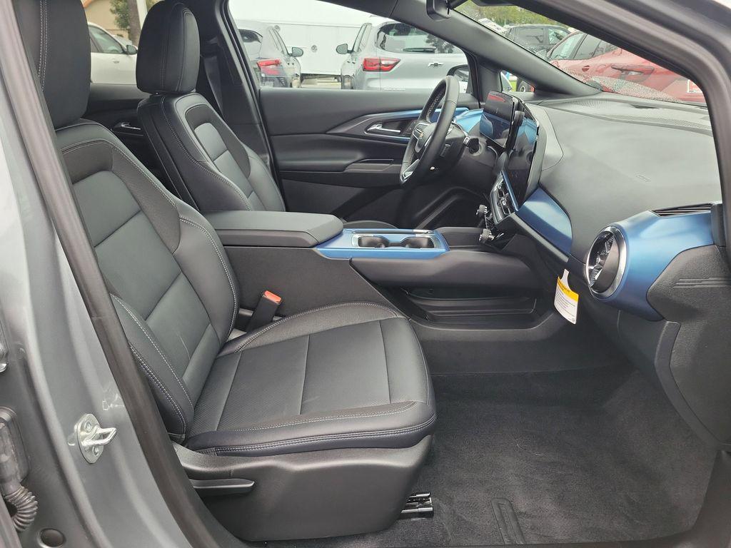 used 2026 Chevrolet Equinox EV car, priced at $29,999