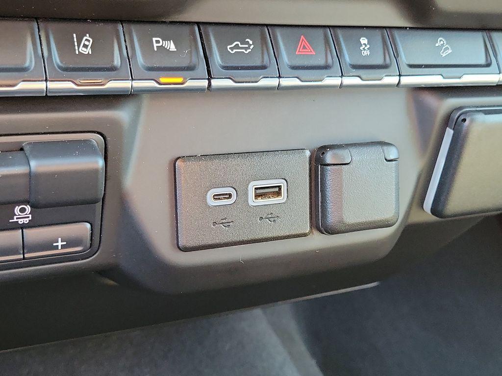 used 2024 Chevrolet Silverado 2500 car, priced at $47,995