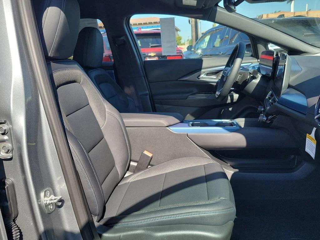 new 2026 Chevrolet Equinox EV car, priced at $36,070