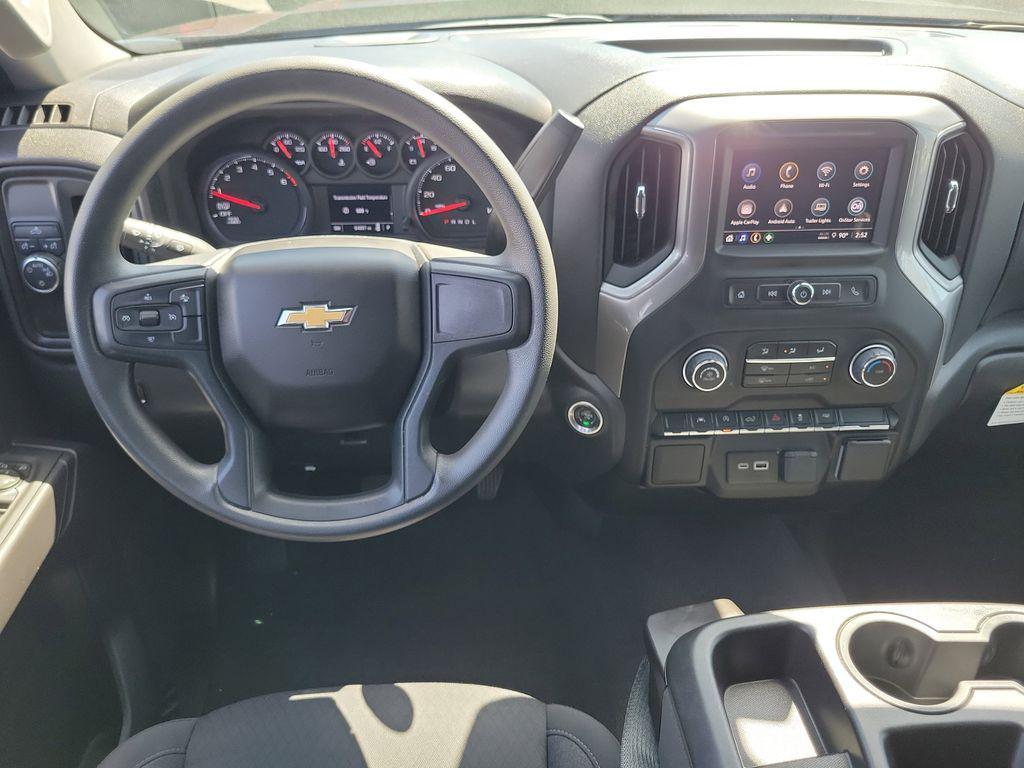 used 2024 Chevrolet Silverado 1500 car, priced at $29,995