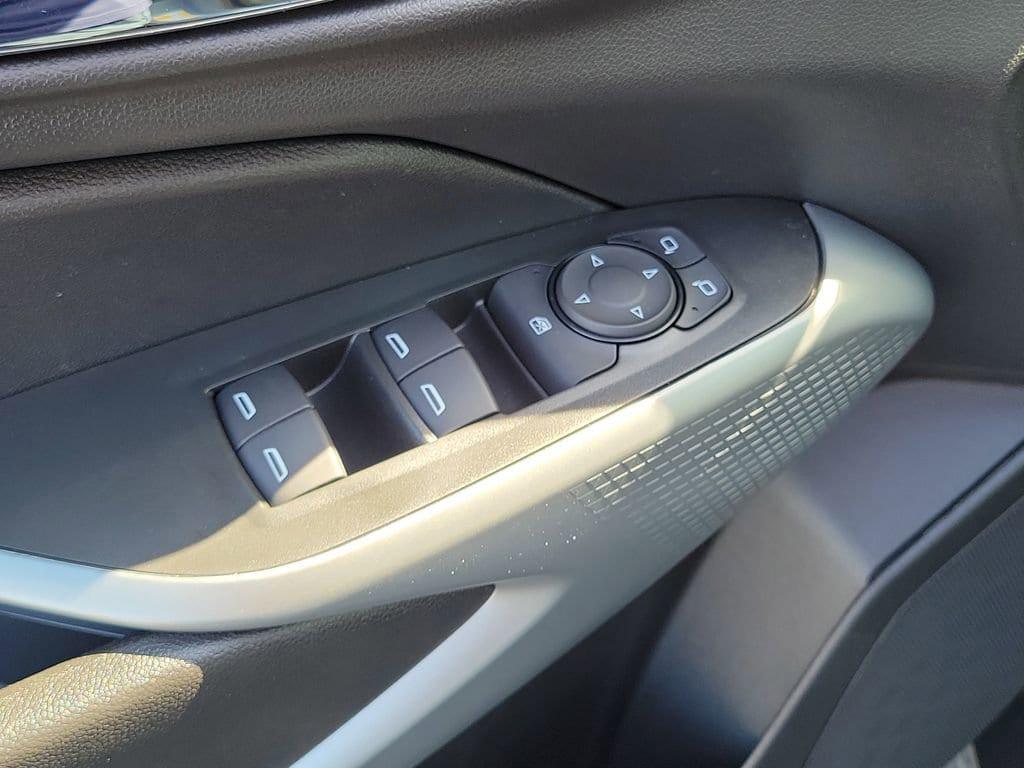 new 2026 Chevrolet Trax car, priced at $25,070