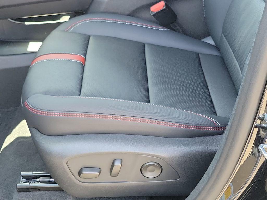 new 2026 Chevrolet Traverse car, priced at $57,694