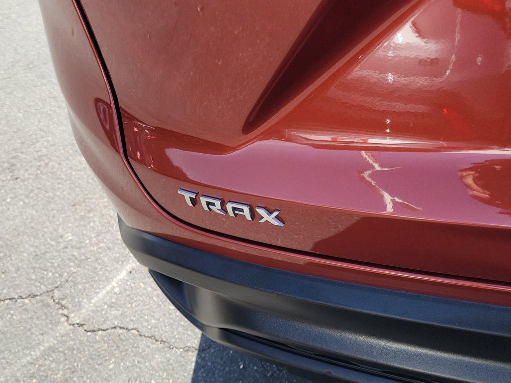 used 2024 Chevrolet Trax car, priced at $18,995