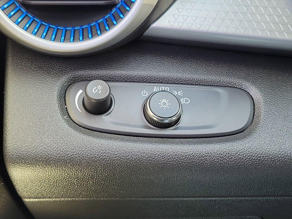 used 2024 Chevrolet Trax car, priced at $18,995