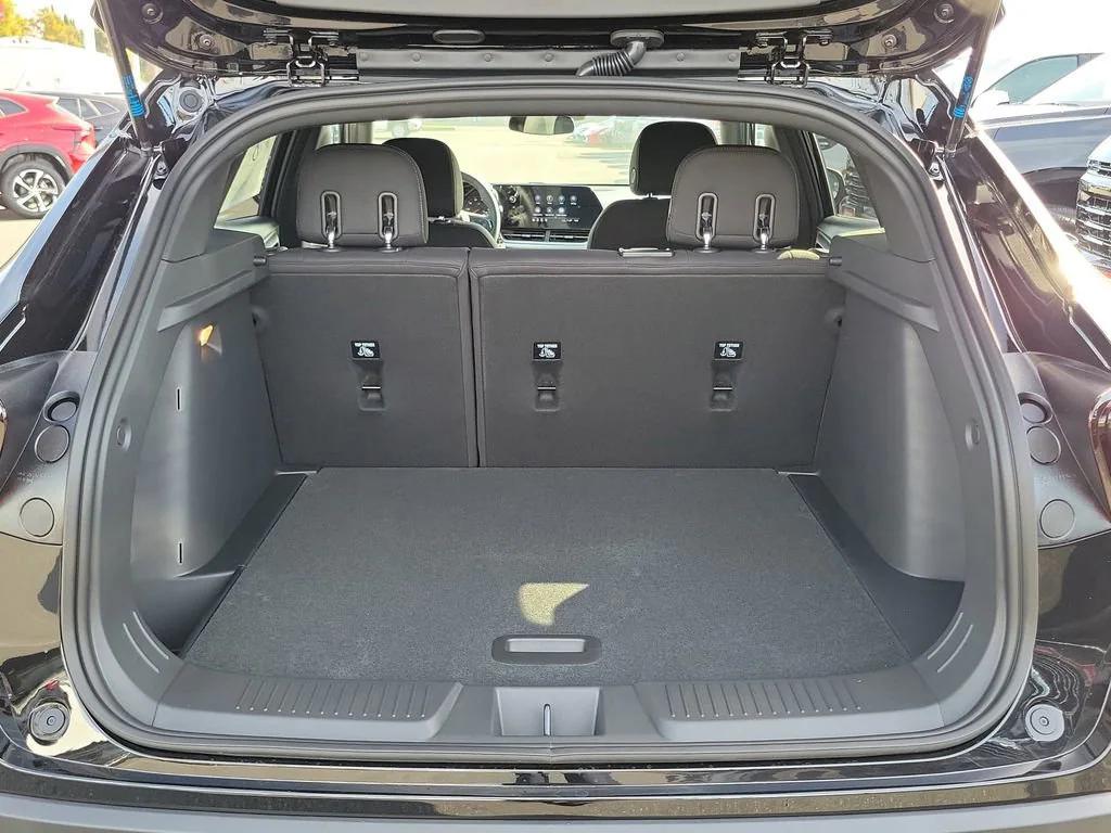 new 2026 Chevrolet Trax car, priced at $25,120