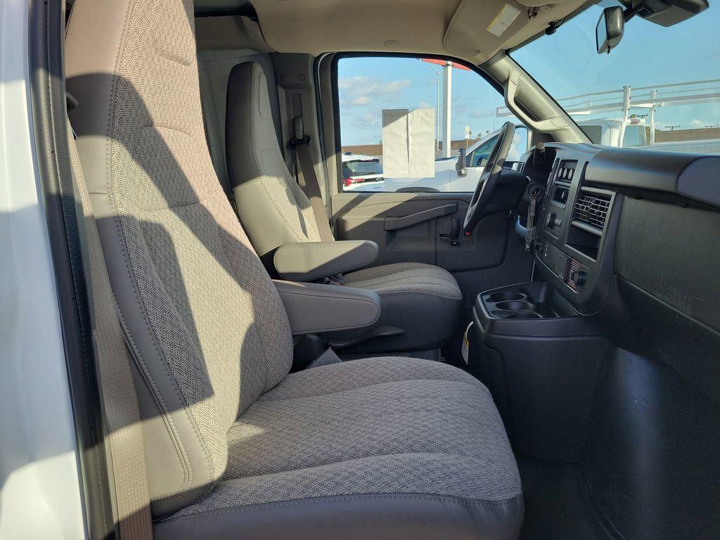 new 2026 Chevrolet Express 3500 car, priced at $52,840