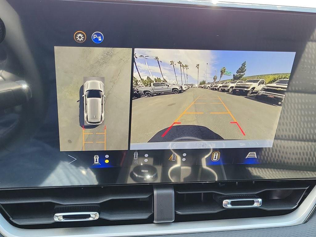 new 2026 Chevrolet Equinox car, priced at $31,740