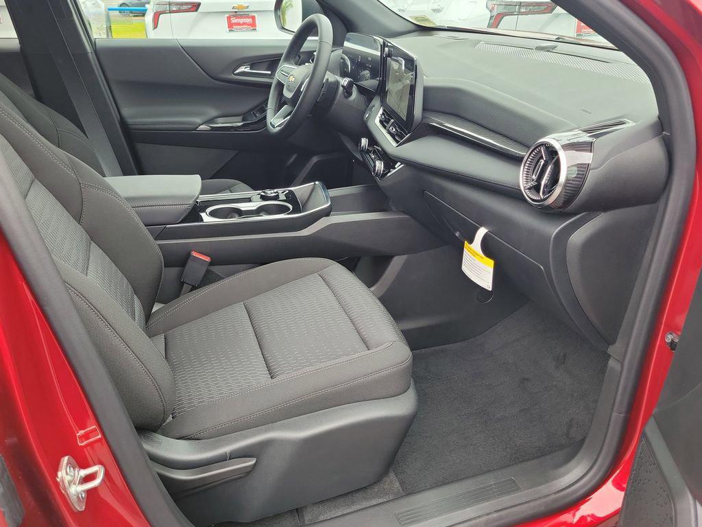new 2026 Chevrolet Equinox car, priced at $32,235