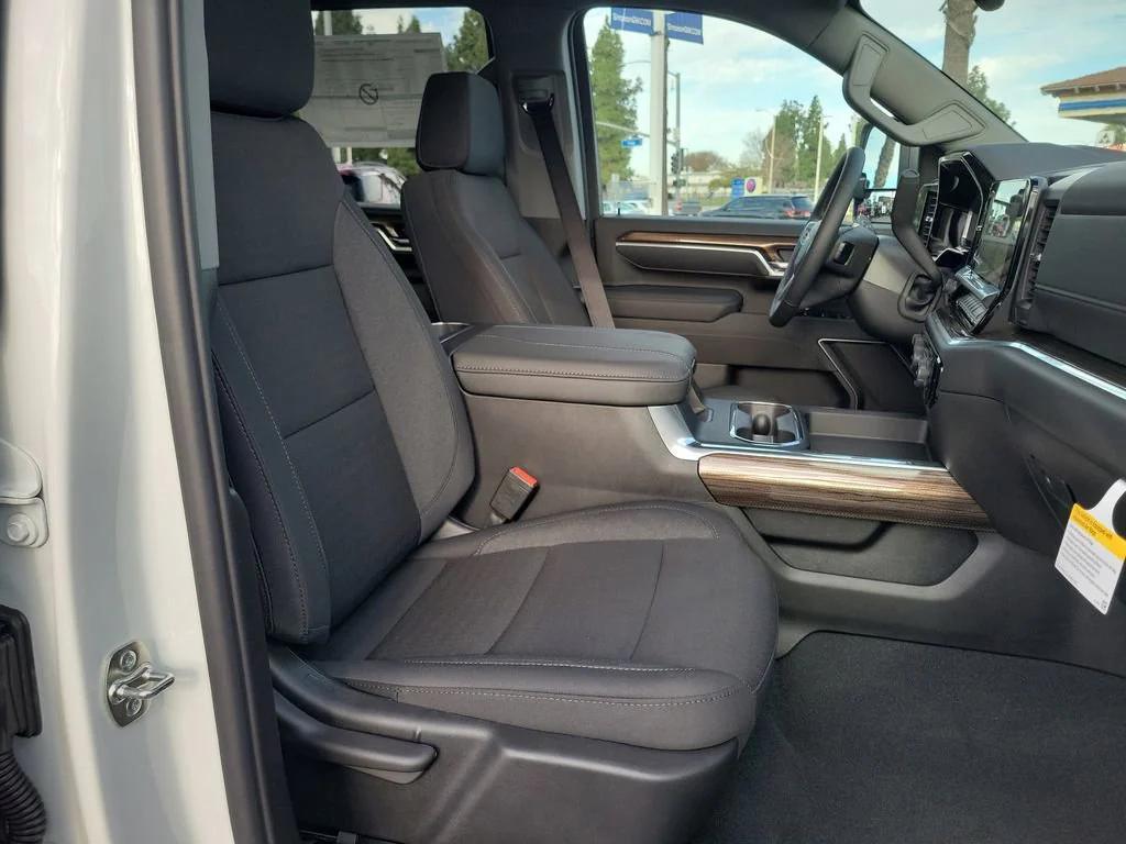 new 2026 Chevrolet Silverado 2500 car, priced at $73,490