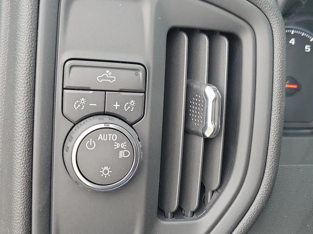 new 2026 Chevrolet Silverado 2500 car, priced at $70,499