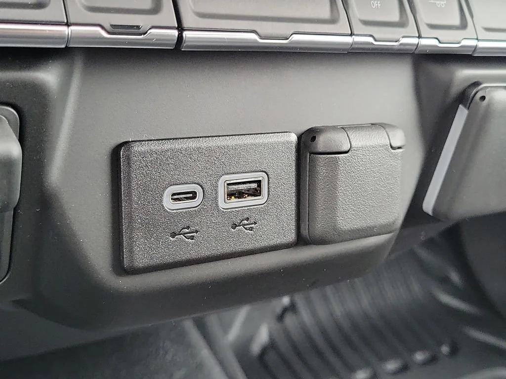 new 2026 Chevrolet Silverado 2500 car, priced at $68,499