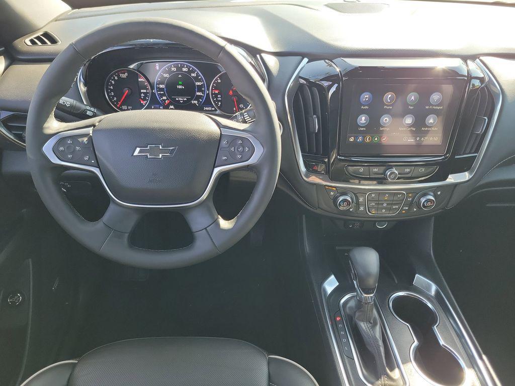 used 2023 Chevrolet Traverse car, priced at $40,995