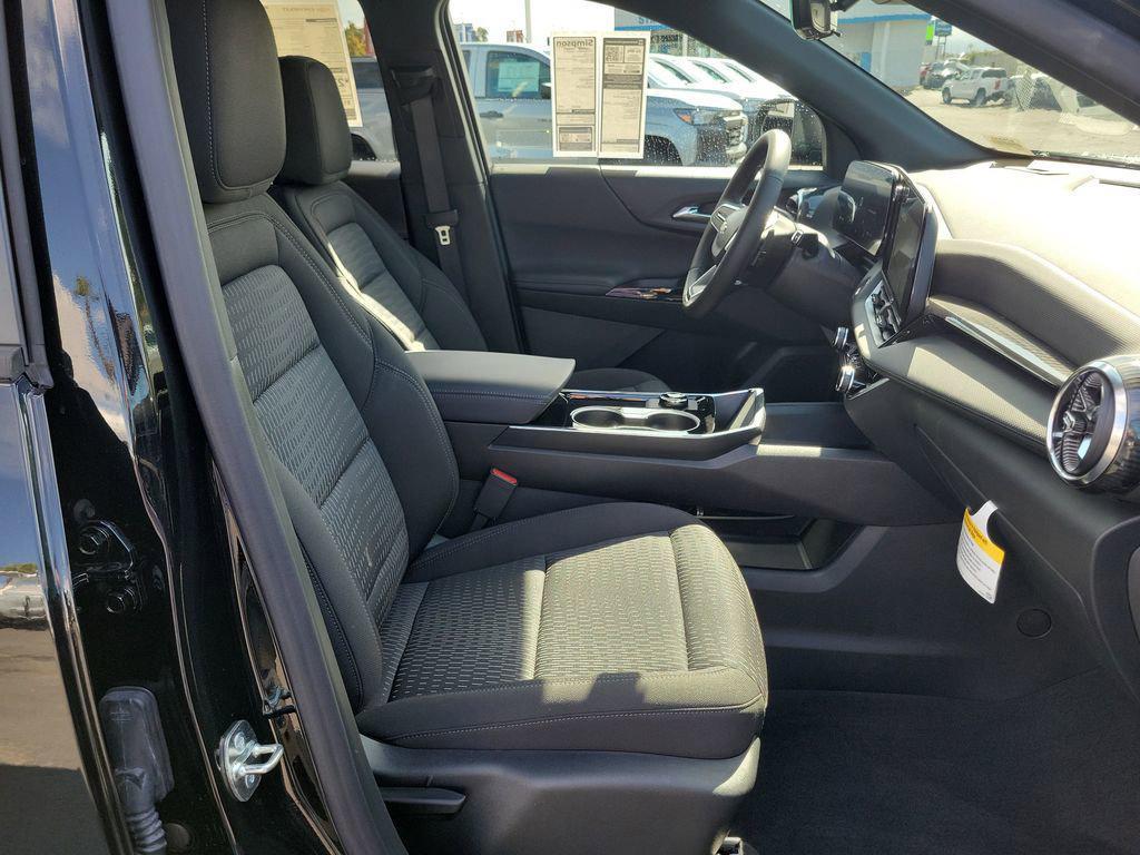 new 2026 Chevrolet Equinox car, priced at $31,740