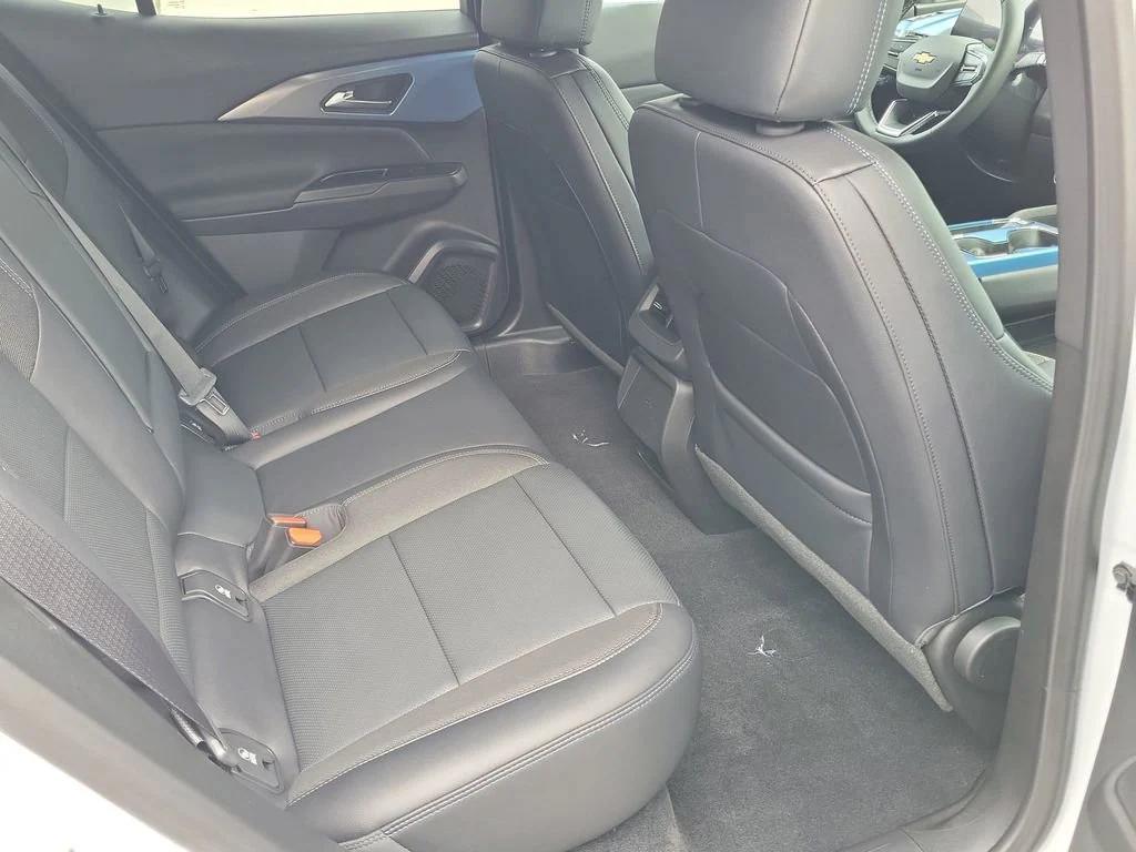 new 2026 Chevrolet Equinox EV car, priced at $36,070