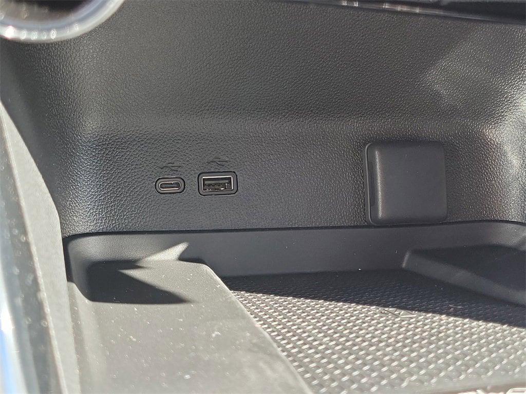 new 2026 Chevrolet Traverse car, priced at $53,144