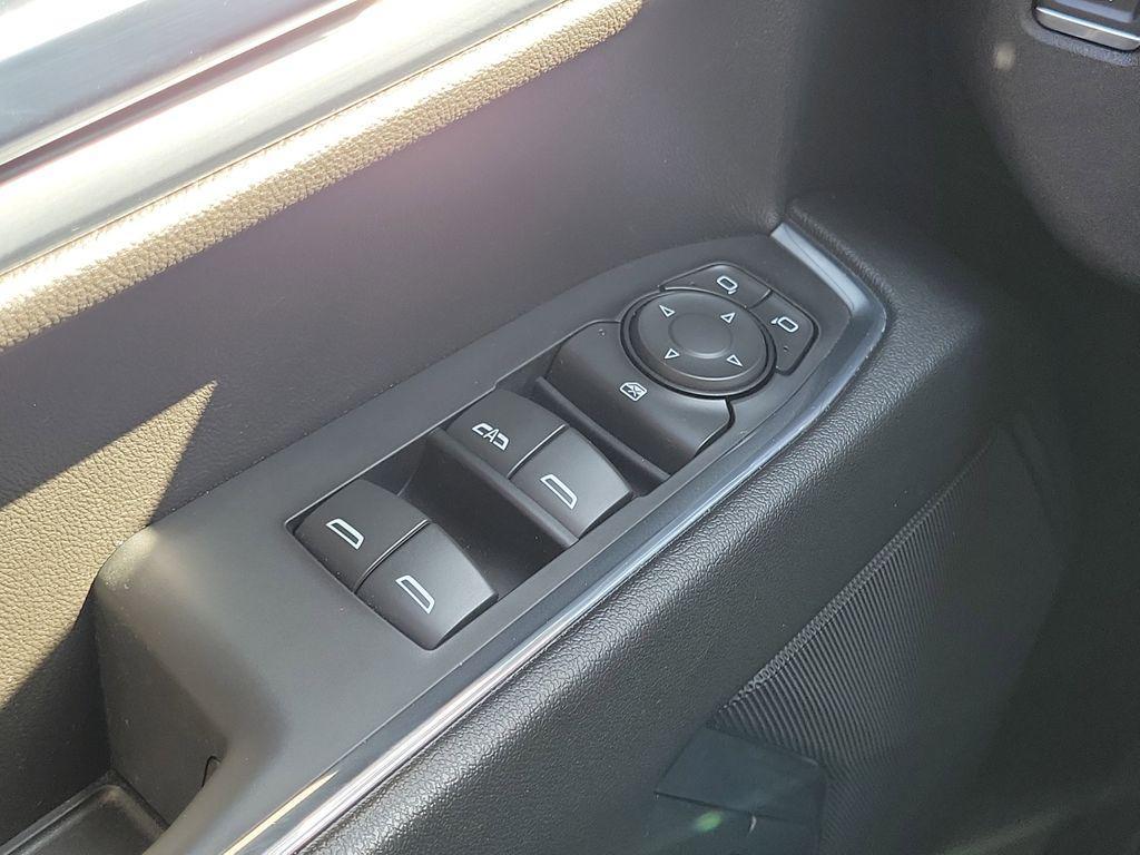 used 2023 Chevrolet Silverado 1500 car, priced at $45,995