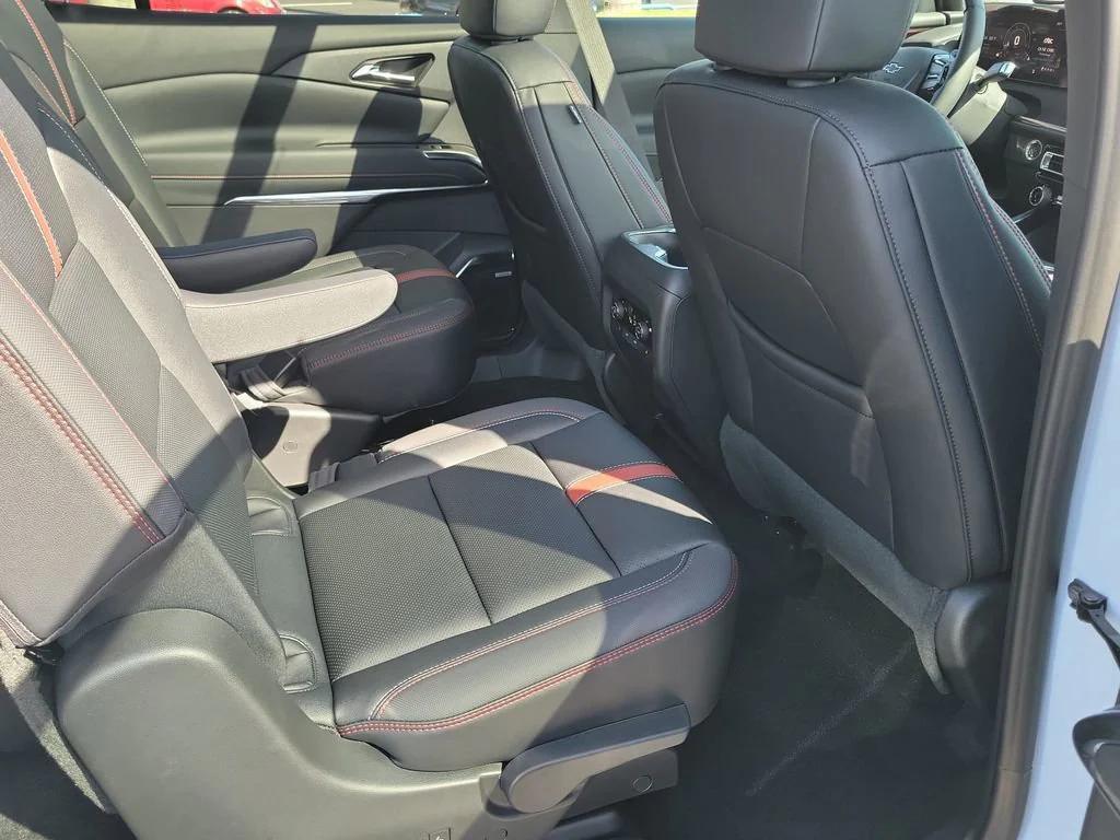 new 2026 Chevrolet Traverse car, priced at $59,890