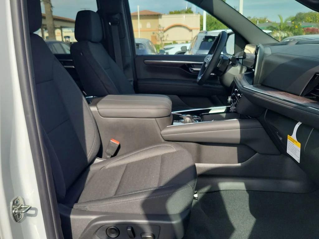 new 2026 Chevrolet Suburban car, priced at $66,620