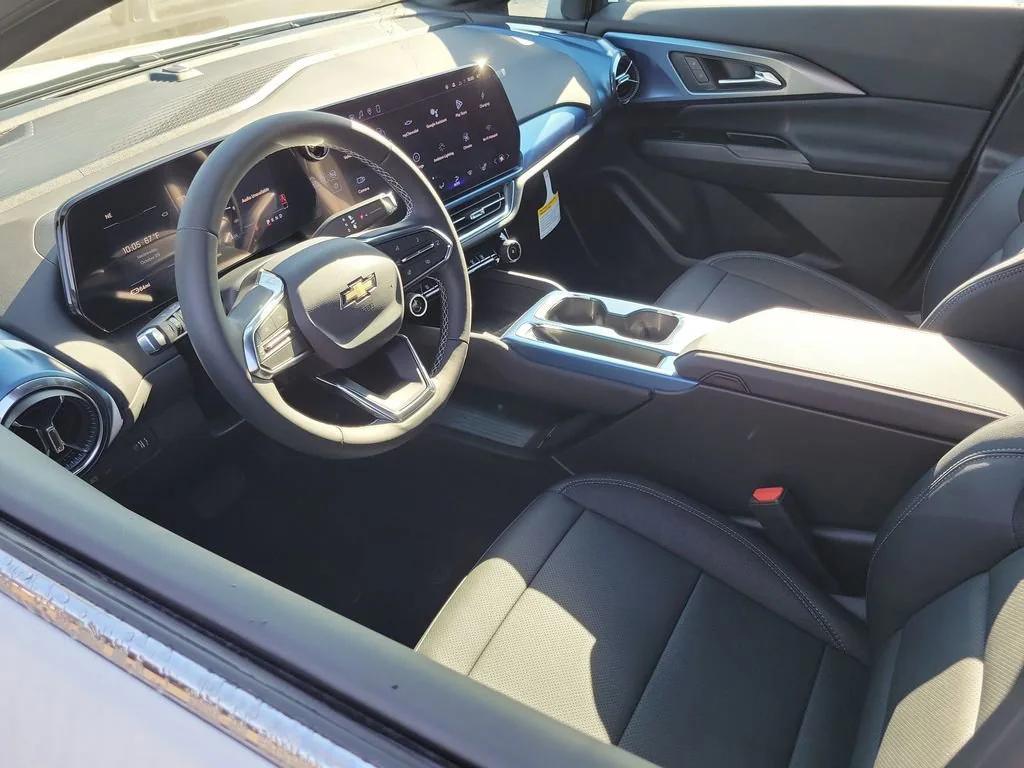 new 2026 Chevrolet Equinox EV car, priced at $36,070