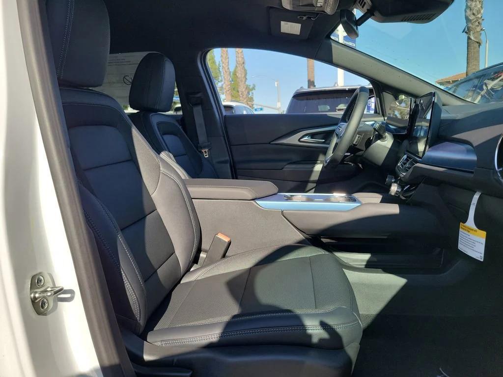 new 2026 Chevrolet Equinox EV car, priced at $36,070