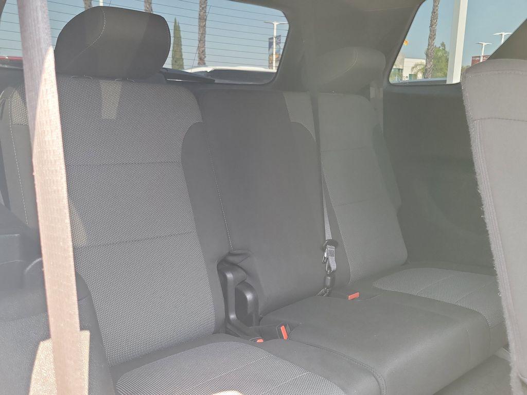 used 2023 Chevrolet Traverse car, priced at $28,995