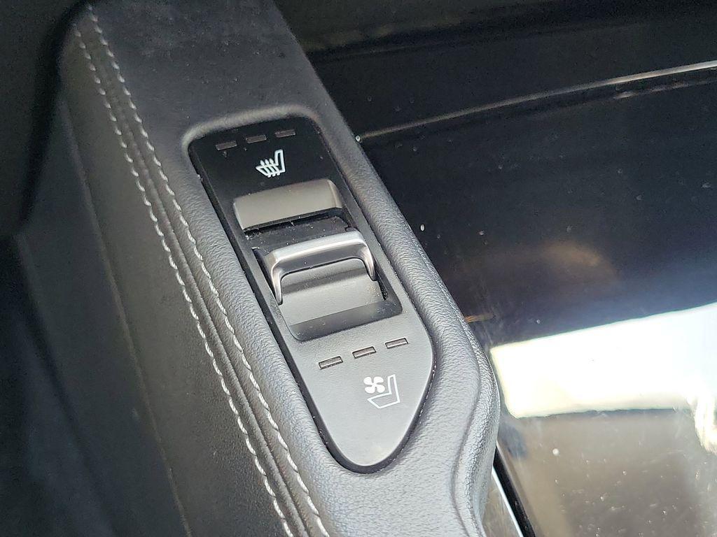 used 2022 Kia Telluride car, priced at $29,888