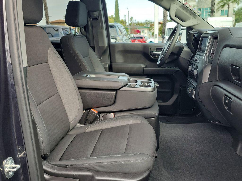 used 2024 Chevrolet Silverado 1500 car, priced at $42,888