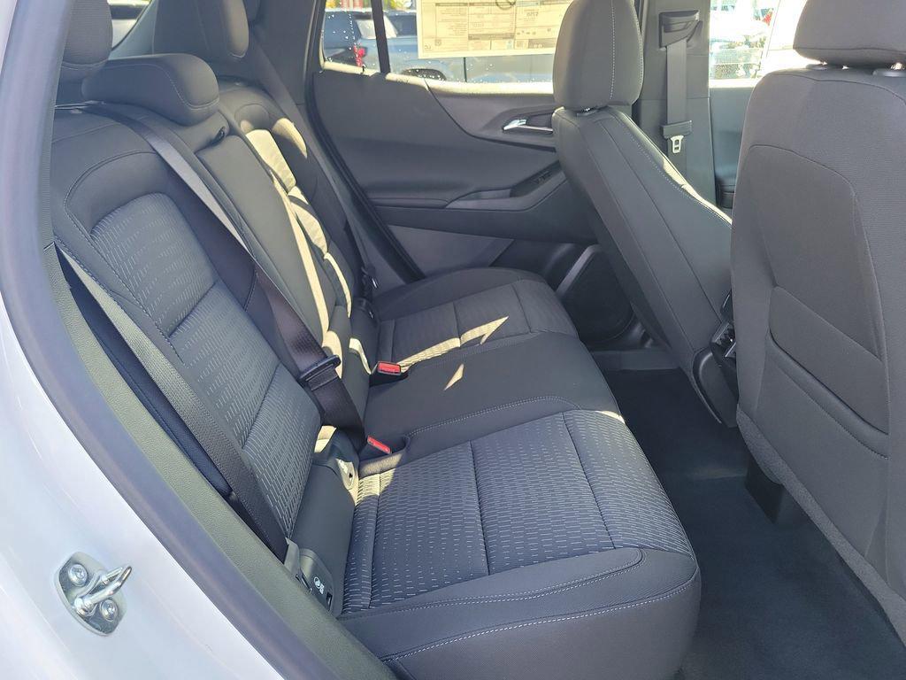 new 2026 Chevrolet Equinox car, priced at $31,740
