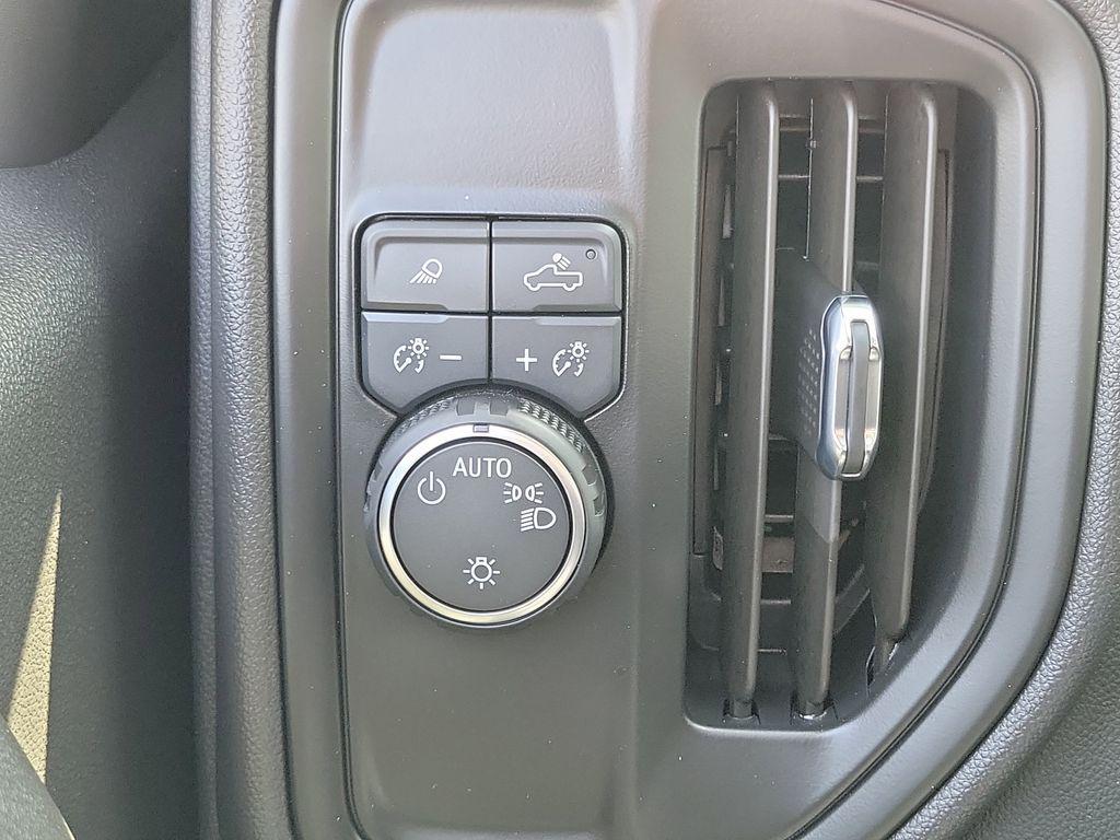 used 2026 Chevrolet Silverado 1500 car, priced at $32,888