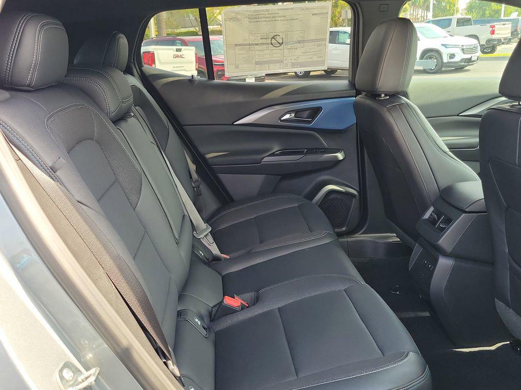 new 2026 Chevrolet Equinox EV car, priced at $39,195