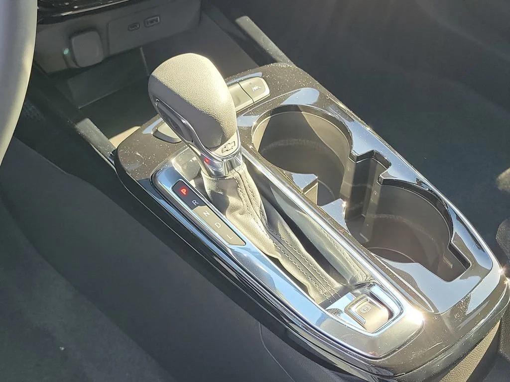 new 2026 Chevrolet Trax car, priced at $25,885