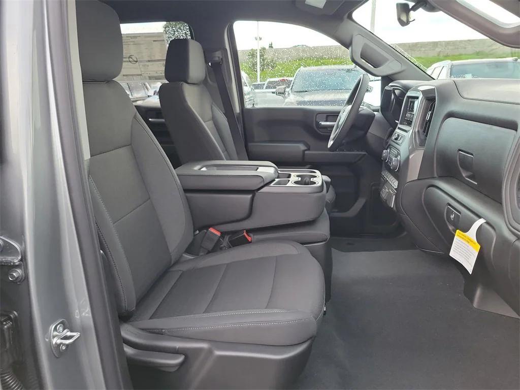 new 2026 Chevrolet Silverado 1500 car, priced at $41,365