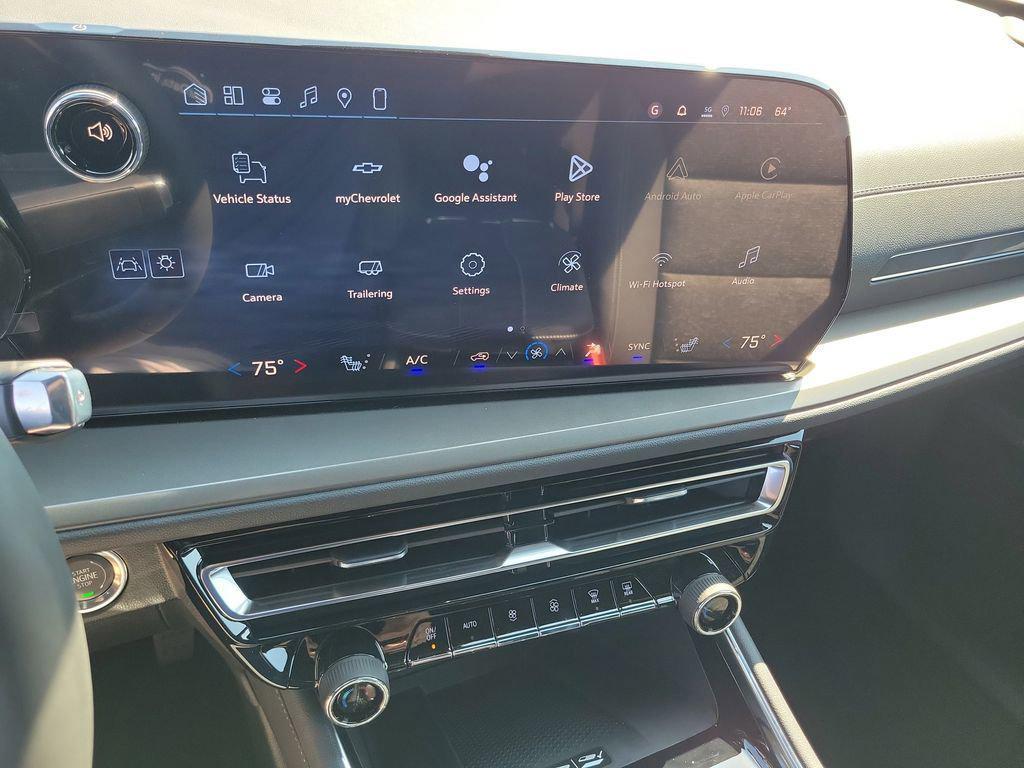 new 2026 Chevrolet Traverse car, priced at $43,820