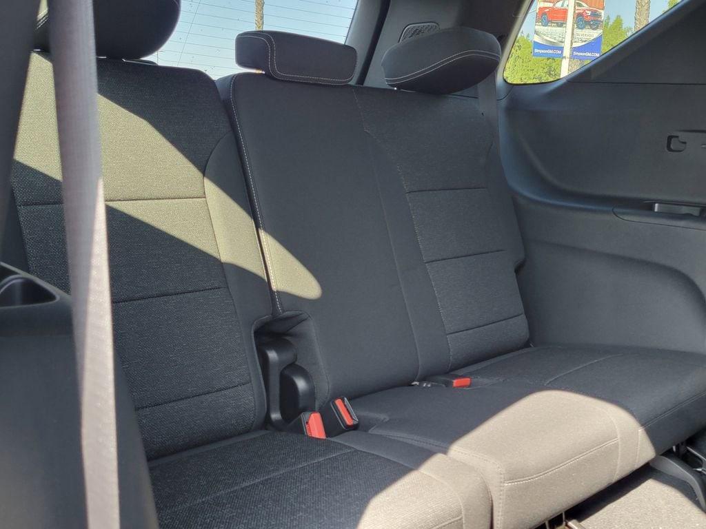 new 2026 Chevrolet Traverse car, priced at $43,820