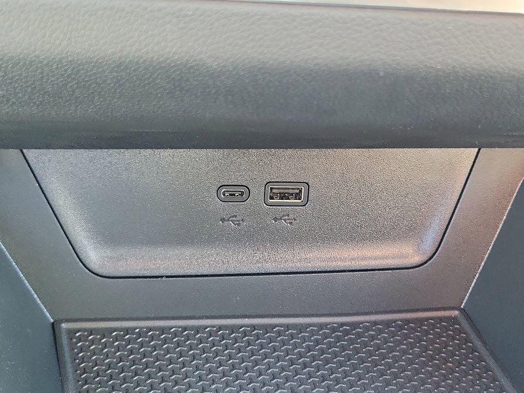 new 2026 Chevrolet Equinox car, priced at $30,795