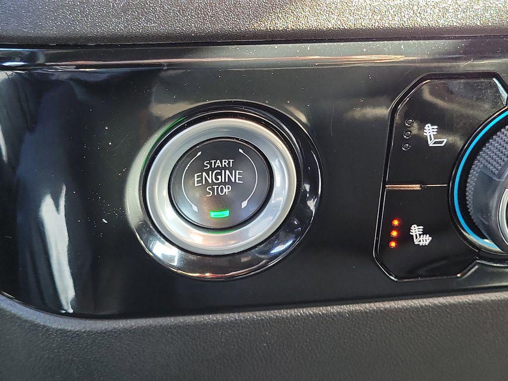 used 2024 Chevrolet Silverado 1500 car, priced at $43,495