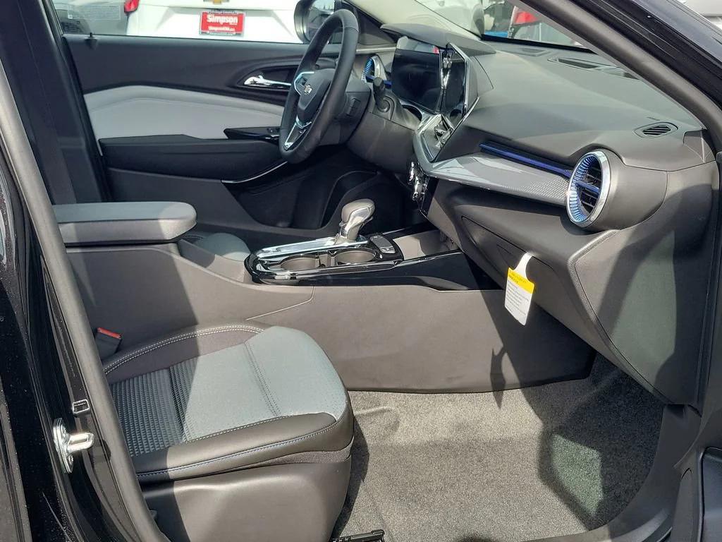 new 2026 Chevrolet Trax car, priced at $25,885