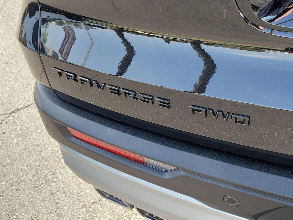 used 2026 Chevrolet Traverse car, priced at $48,695