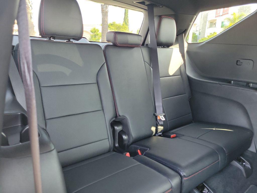 used 2026 Chevrolet Traverse car, priced at $48,695